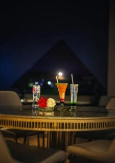 stomeo pyramids view - 5