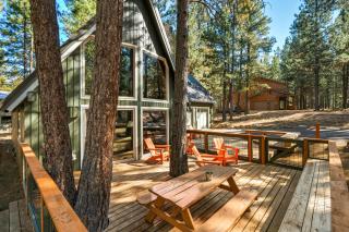 Spring Home 6 - Cozy 4BR Cabin in Black Butte Ranch w Fireplace - 5