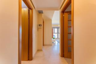 Tu refugio moderno en Valencia - piscina, gimnasio y padel incluidos - 9