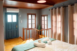 Sky House in Old Town Xanthi 2BR - Meno Homes 9 - 7