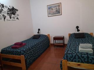 DEPARTAMENTO EN LOMA HERMOSA 2 - 9