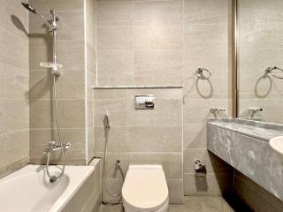 Signature Vista Studio Apartment - 7