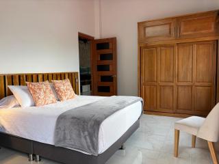 Palos altos house Poblado 6 min to Provenza - 4