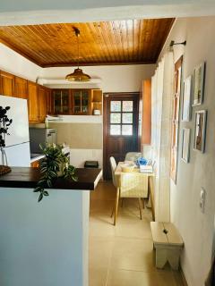 Oropos Cozy House - 3