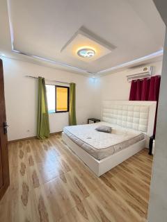 Three-bedroom with Pool Two Suites in a Gated Community - 3