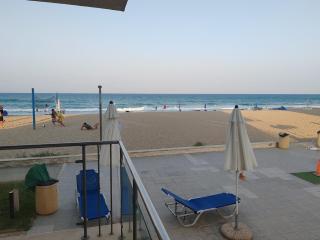 Апартамент E003 в Обзор Бийч Резорт - усещането да живееш на плажа !!! - 4