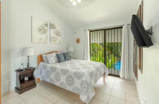 Pura Armonia Condo With Outdoor Patio - 4