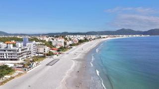 AGR - Centrinho dos Ingleses - 400 mts Praia - 8