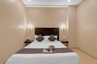 Townhouse Amaraa Hotel Near Phoenix Palassio - 3