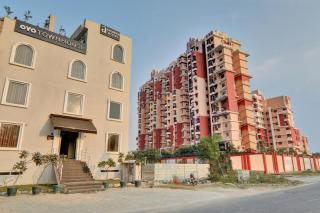 Townhouse Amaraa Hotel Near Phoenix Palassio - 7