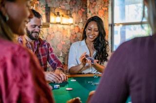 Hot Tub-Game Room-Nintendo Switch-BBQ - 3