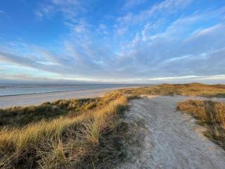 Spacious Retreat with View - By Traum Ferienwohnungen - 1