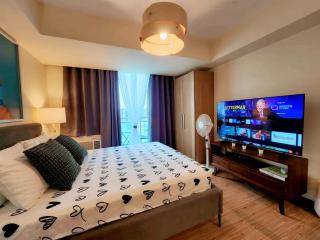 Azure Urban Resort near NAIA,1BR Condotel #tropriz1 - 0
