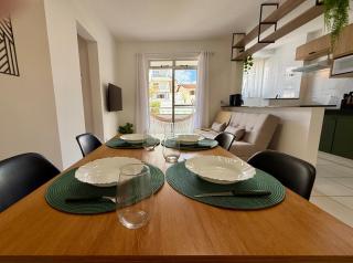 Apartamento central com ar condicionado e 3 smart TVs - UFV a 1km - 2