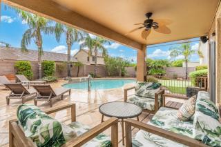 Relaxing Desert Ridge Home Pool & Putting Green - 9