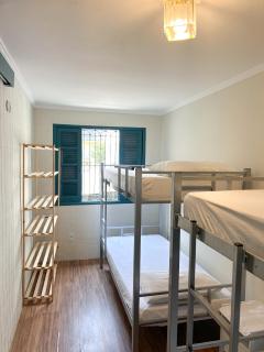 Hostel Castell Di Madre - 1