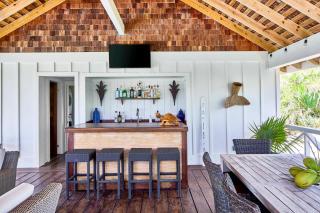 Bohemia Two Bedroom home - 4