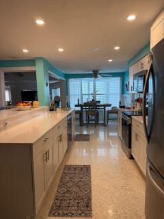 Waterfront Fishermans Paradise - 6