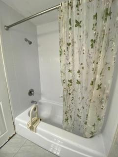 Comfy Private Room - 8