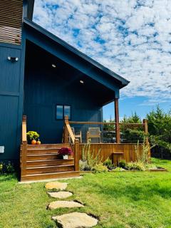 Rooftop Hot Tub Lake Getaway, Golf Cart & Fire Pit - 3