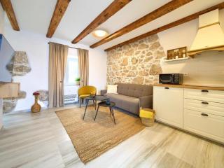 One-Bedroom Apartment With Terrace - 7