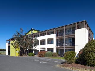 B&B HOTEL Cherbourg - Cherbourg en Cotentin - 0