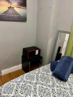 ROOM IN A 2 BEDROOM APARTAMENT 10 MINUTES TO TIME SQUARe!!! - 5