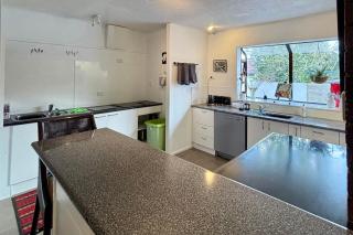 Location Location 400m From Beach and Town Centre - 1