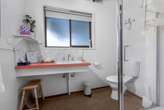 Jetty View - Rosella Cabin - 2