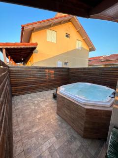 Lindo Chalé No Campo no Catarina Home Club em mairinque - 5