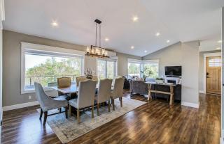 Seattle Luxury Retreat Home Near the Stadiums - 2