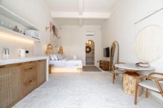 Maison Boheme Modern Apartment & Villa with Pool in Sanur - Sanur - 3