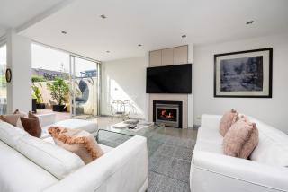The Bayhouse on Marine Parade - 9