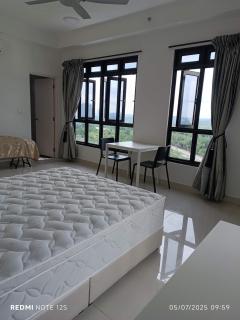 Medini Little Home Accommodation Services- Legoland - 2