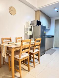 Aesthetic & Cozy 2Br unit near MOA Pasay & Airport - 3