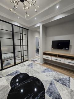 City View Apartment Central Tashkent - 4