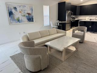 Palm Luxe Residence - 7