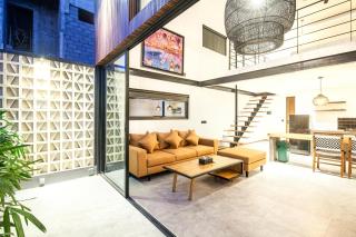 Modern Spacious Loft 200m From The Beach Canggu - 9