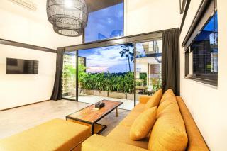 Modern Spacious Loft 200m From The Beach Canggu - 4
