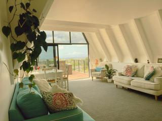 Hosts on the Coast Tranquil Views - 8