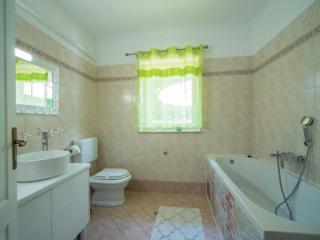 Two bedroom apartment with sea view - 9