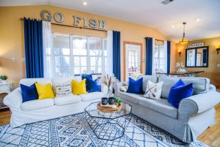 Waterfront Getaway|Fire Pit|Kayaks|Foosball - 0