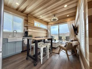 Escalante Escapes Holly Hock- King Escape - 4