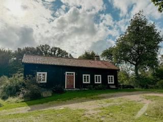 Historic 19Th Century Cottage In Blekinge - 9