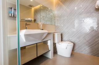 The Crystal Hotel Buriram - formerly X2 Vibe Buriram - 8