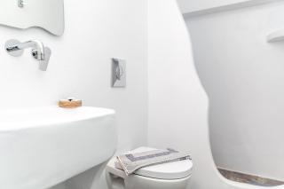 Depis luxury suites - 8