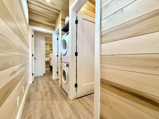 Escalante Escapes Prickly Pear- Bunk Escape - 1