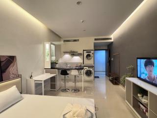 Officetel 1Bed 35m2, SECC D7, Golden King, Nice View - 0