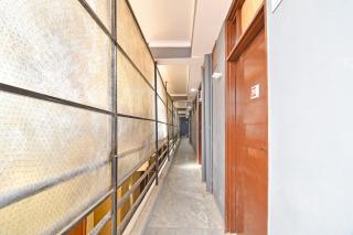 Hotel O Diamond Inns - 2