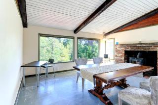 Riverside Home With a Rustic Charm - 5